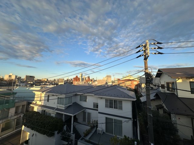 アスタルテ上原4階 都心の景色を眺めながら、静かにくつろぐ贅沢な時間を楽しめます