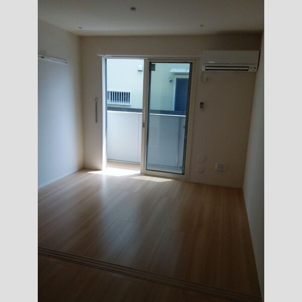 ポルト セレーノ107号室 洋室