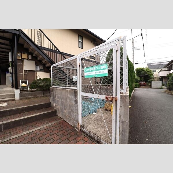 コンフォール203号室 周辺