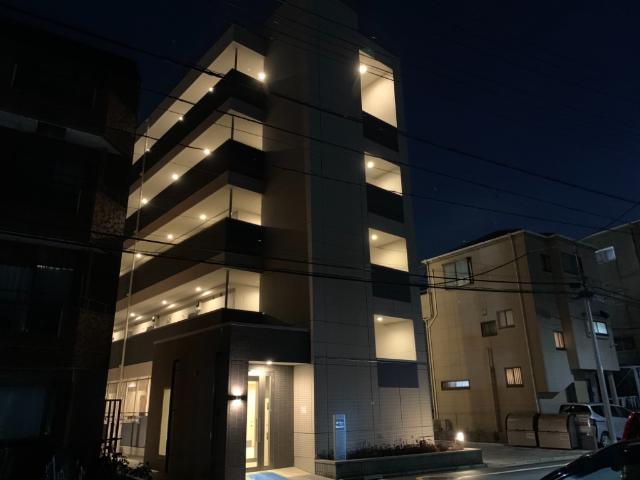 ＳＫ’　Ｖｉｖｒｅ　-エスケイビブレ- 外観写真（夜）