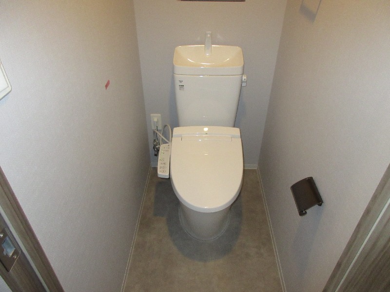 クリオラベルヴィ横濱サウス3階 トイレ