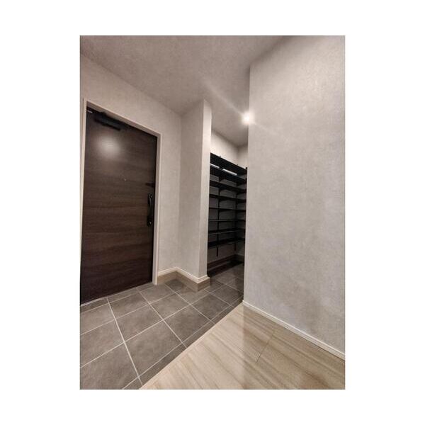 ヒンメルブラウ　野方101号室 玄関