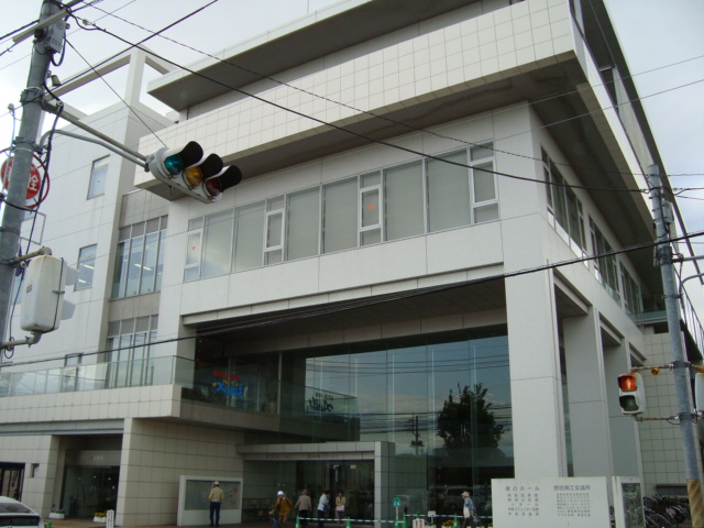 ラミティエ 公民館まで300ｍ