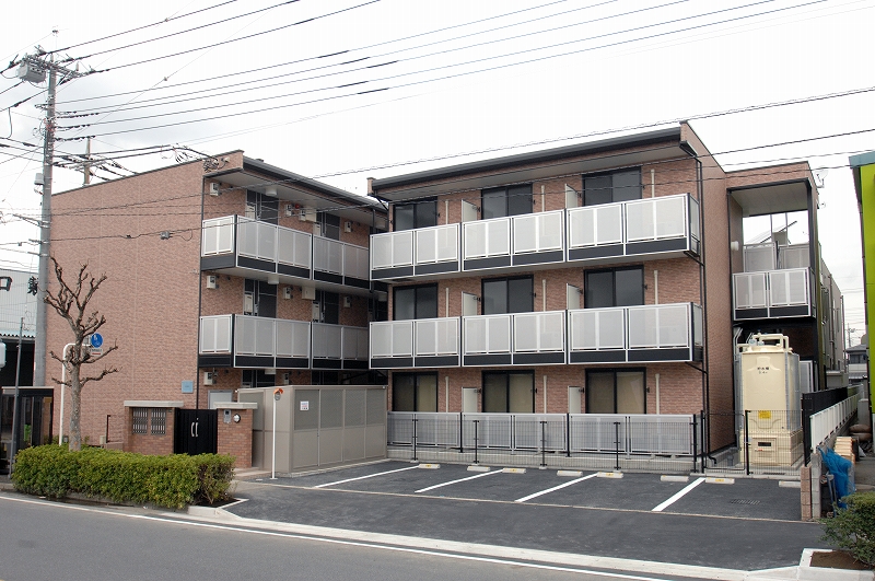 レオパレステリオスの外観画像