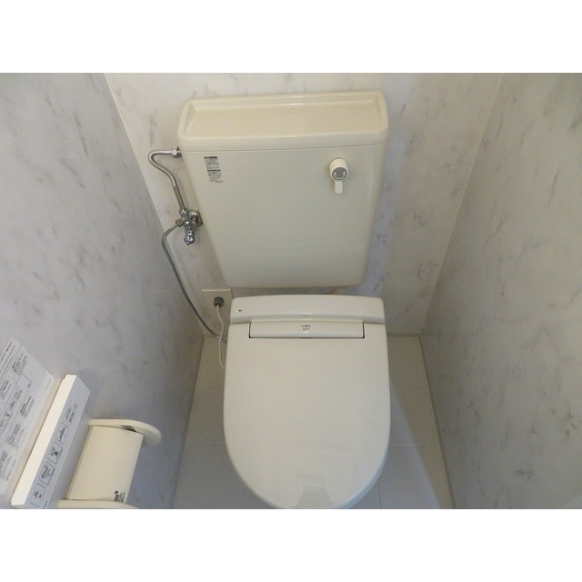 アムス・アミティエ川崎Ⅲ0405号室 トイレ