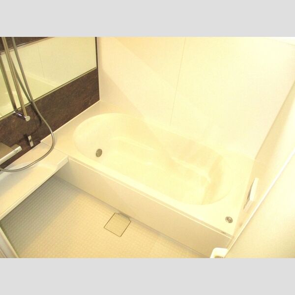 ラ・リアン　C・D　C棟301号室 浴室