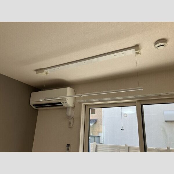 プランタン102号室 室内物干し