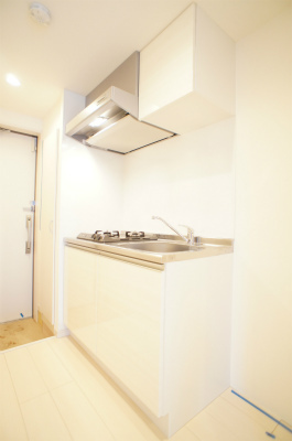 リブリ・ジュネス聖1階 キッチン