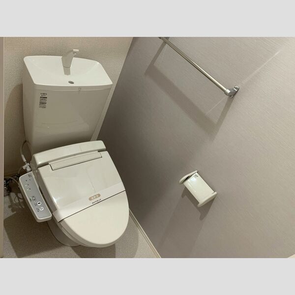 LUANA湘南102号室 温水洗浄暖房便座