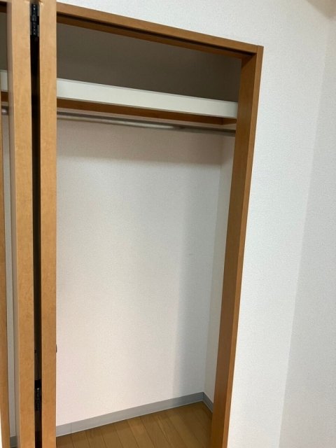 プレール三田 収納