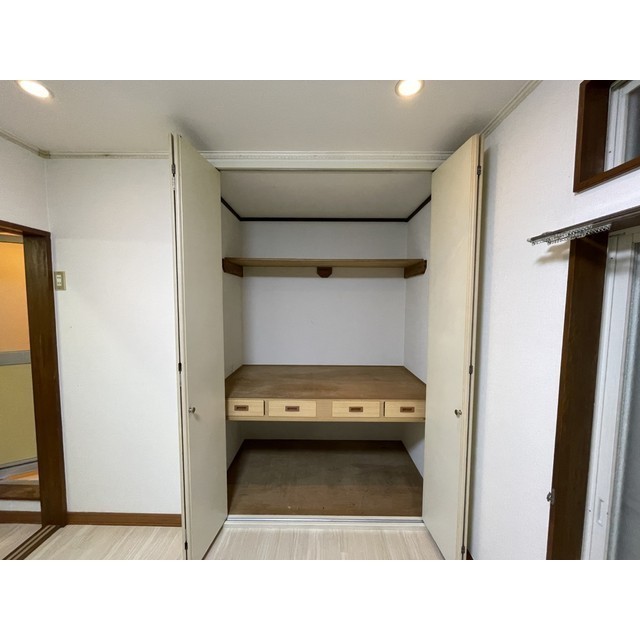 ハピネス高田103号室 内観