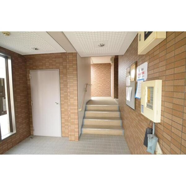 グリーン・ヒル201号室 エントランス