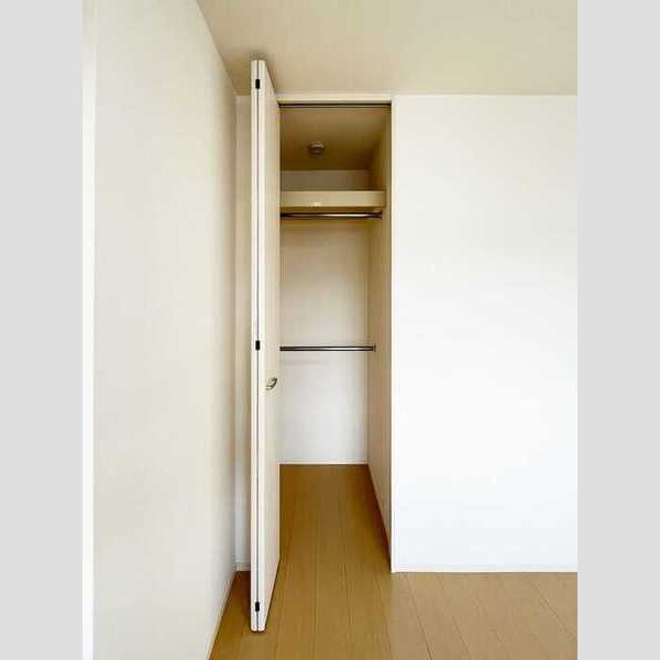 ブライト　A105号室 収納