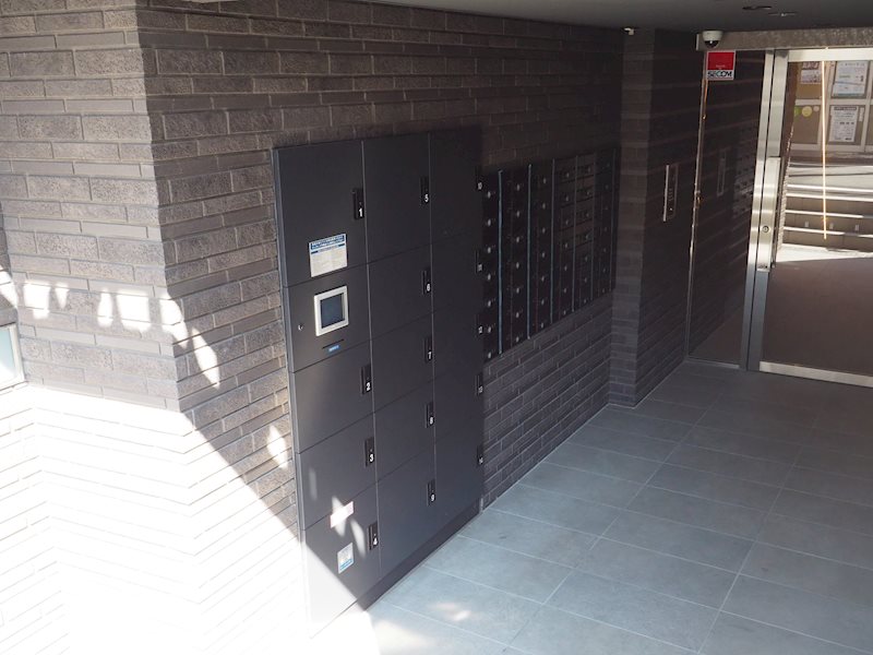 グローリオシェルト池袋本町3階 エントランス