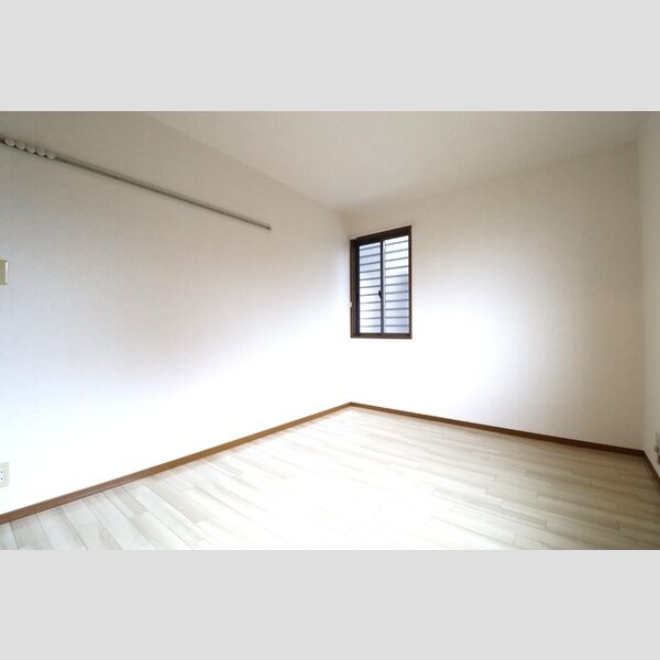 ベルテ　B101号室 洋室