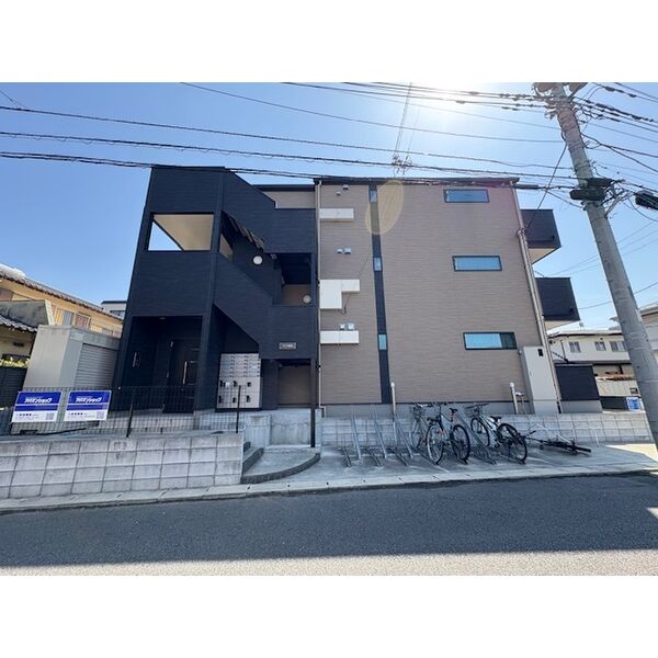 フラット南流山0305号室 外観