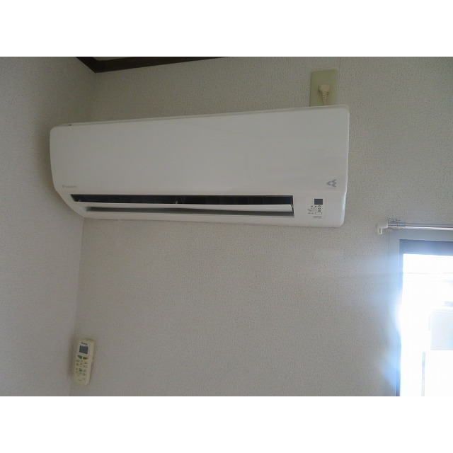 アムス富士見台0201号室 エアコン