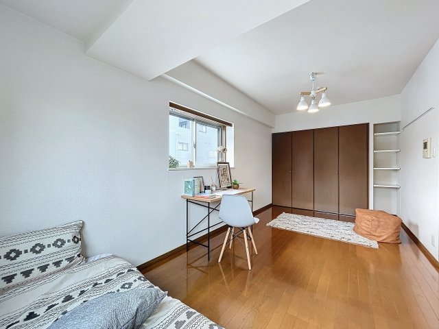 パレステュディオ新宿パークサイド7階 ※家具･小物はイメージです※