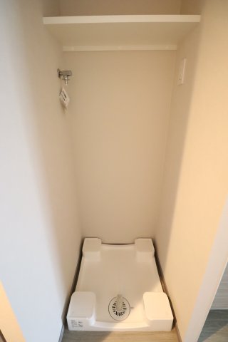 GENOVIA学芸大学0504号室 洗濯機置き場