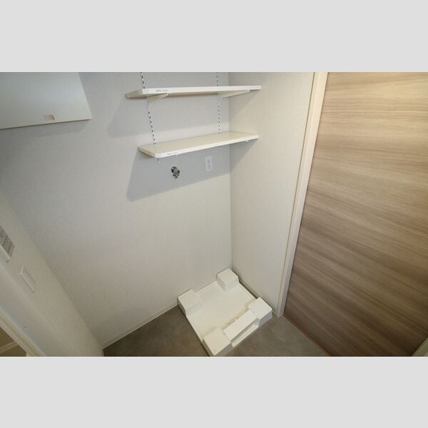 ベイサイドヒルズ関内403号室 室内洗濯機置き場