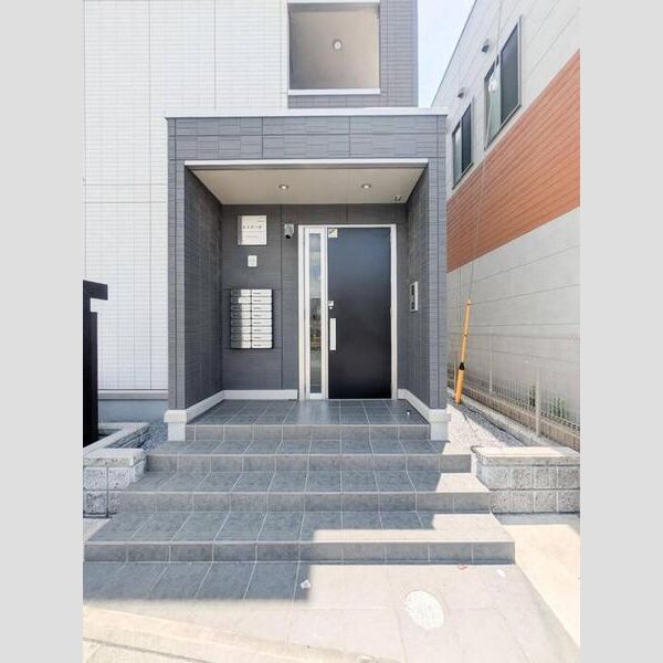 ルミエール エントランス