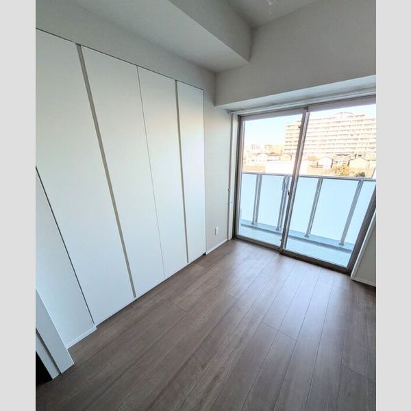 ロイジェント潮見0610号室 洋室