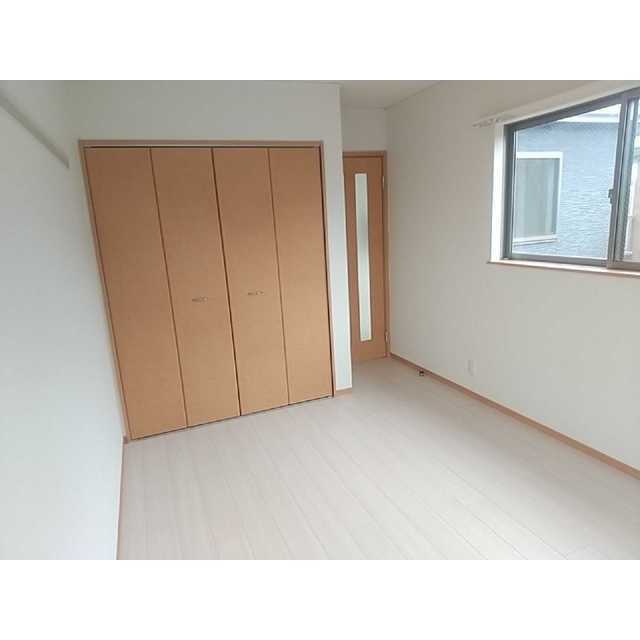 オリーブ上砂町303号室 内観