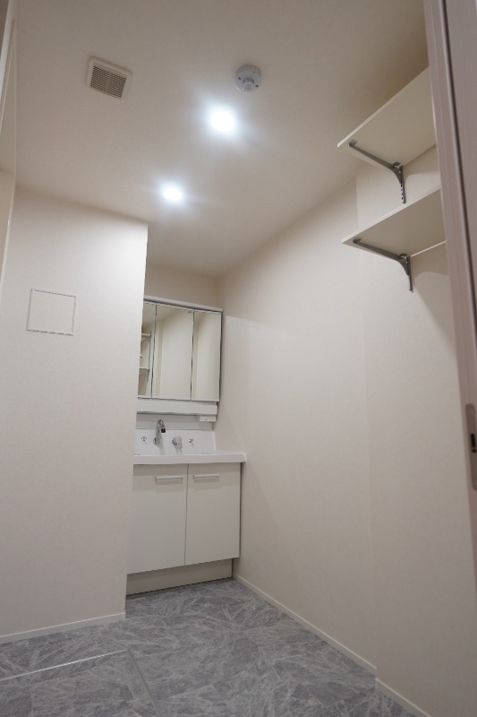 East IM1階 部屋その他