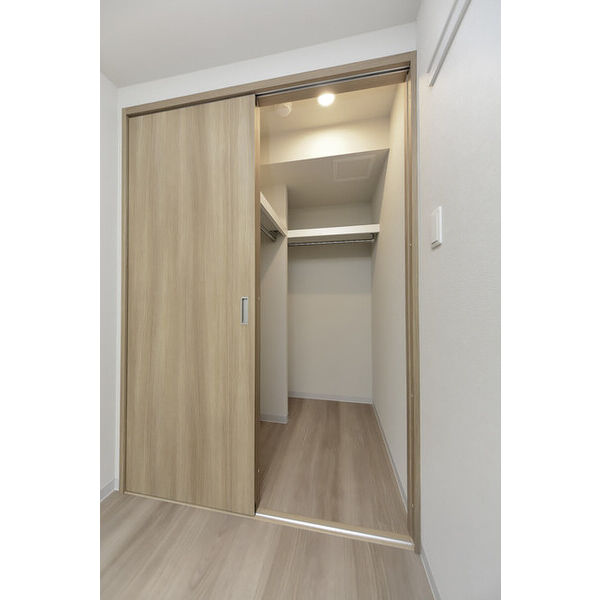 クリオ　ラモード学芸大学Ⅱ0402号室 収納