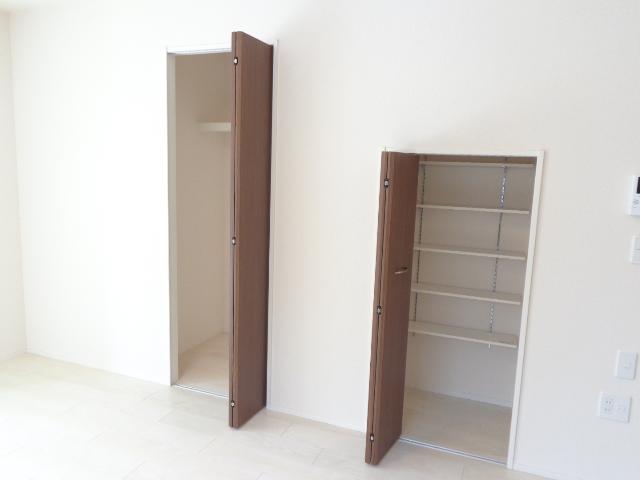 オーク　テラス106号室 クローゼット