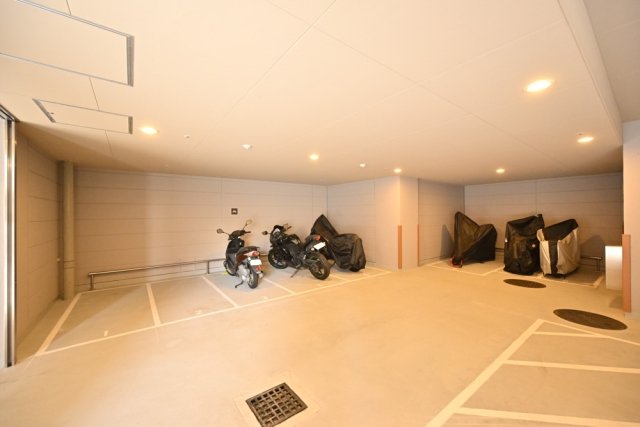 アトラスシティ千歳烏山グランスイート　杜ノ棟3階 その他共有部分