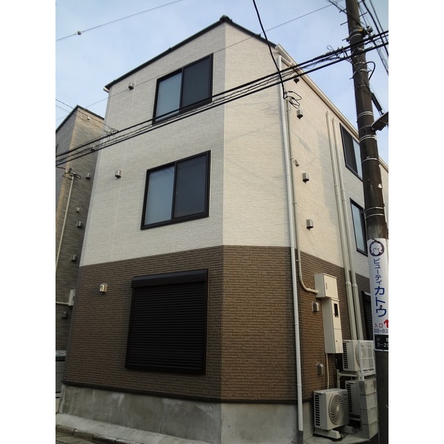 ソフィー川崎101号室 外観
