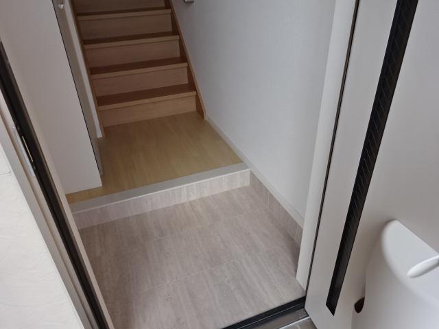 サファイアＡ 玄関