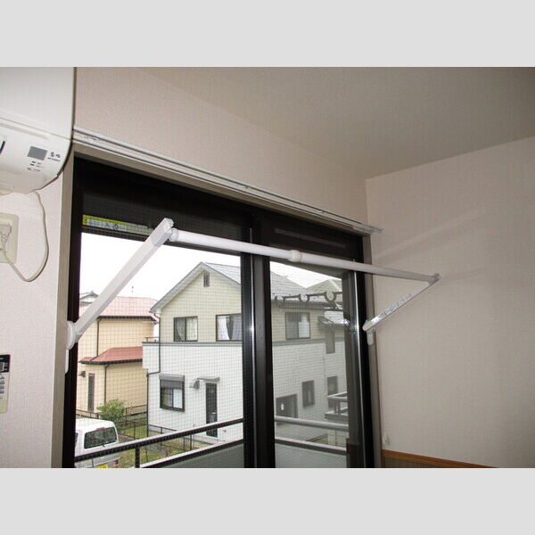 オプス・なのはな206号室 室内物干し