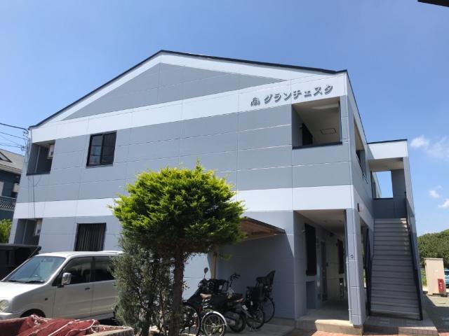 グランチェスタ 外観写真（昼）
