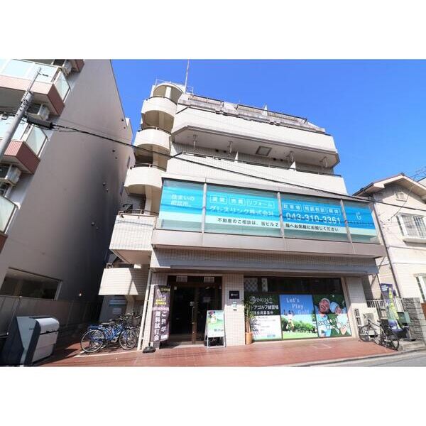 第一ファミールビル406号室 外観