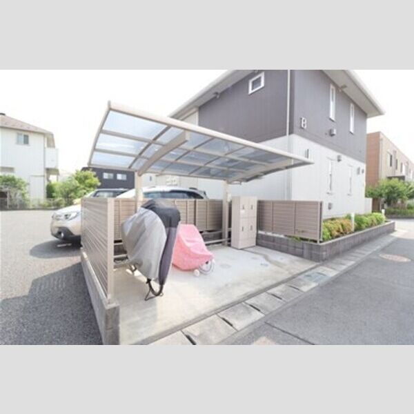 デュオラピッツ　B 駐輪場