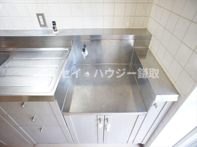 ルミエール若葉0101号室 キッチン