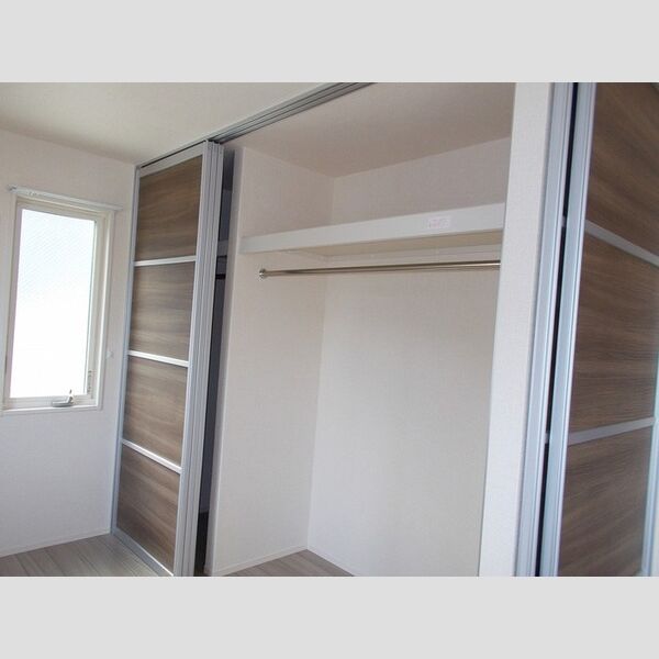 SIGNATURE 05 片倉レジデンス クローゼット