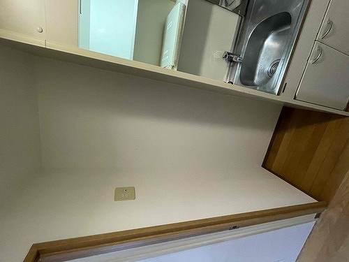 プレジオ３ 冷蔵庫置場  ※同タイプ別部屋2022年9月撮影