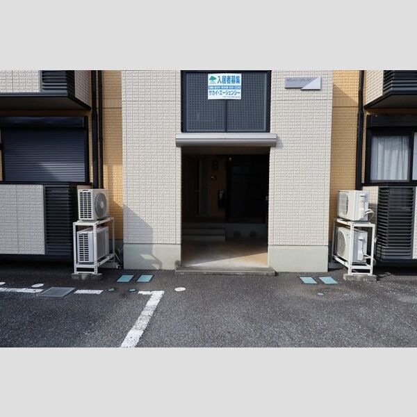 セジュールエクセレント エントランス