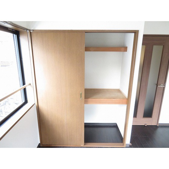 アーバンフォーレスト0201号室 収納