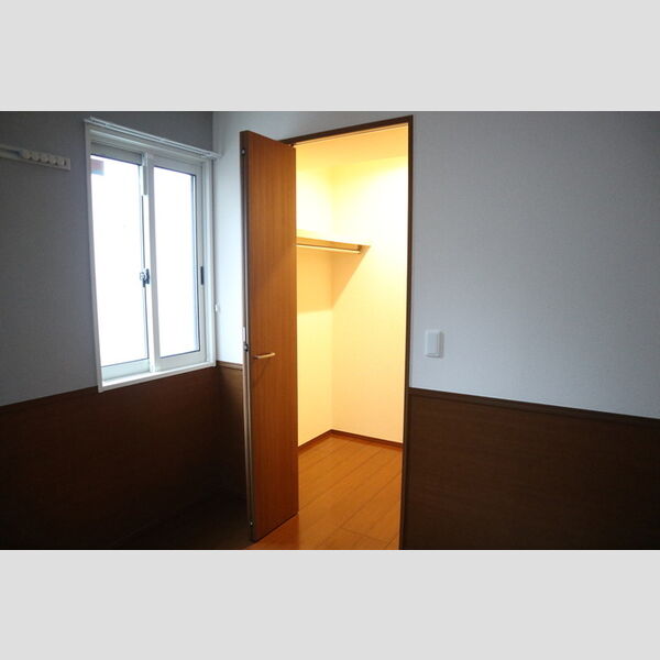 リヴィエールM ウォークインクローゼット