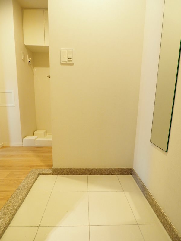 アーバネックス旗の台2階 玄関