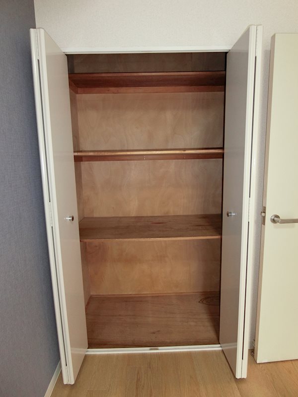 コーポレート相模原富士見5階 収納