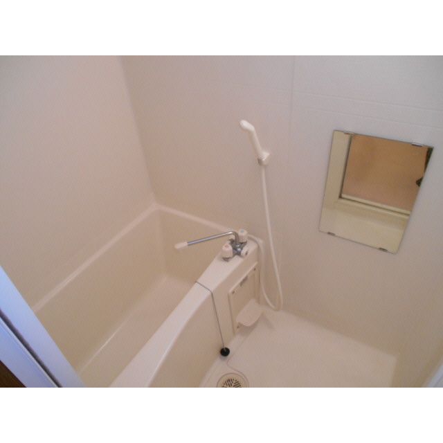 アンプルール フェール Lien.K.M303号室 お風呂