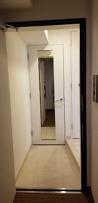 クレイシア菊川 玄関