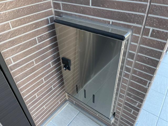 フェリーチェ101号室 宅配ボックス