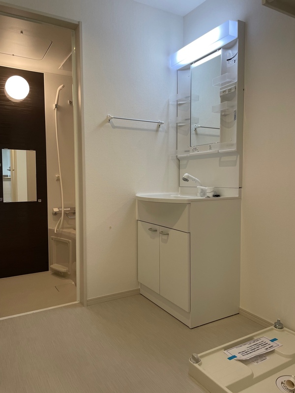 リブリ・Toyster Yokohama 洗面