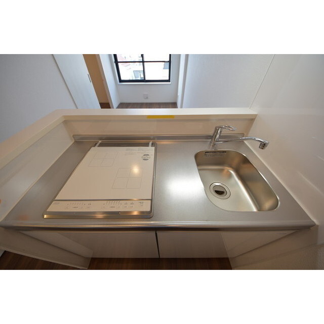 センプリーチェ西日暮里 内観